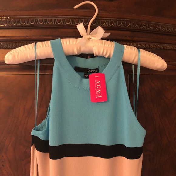 A'GACI Blue Pattern Dress, Size L - Picture 2 of 2